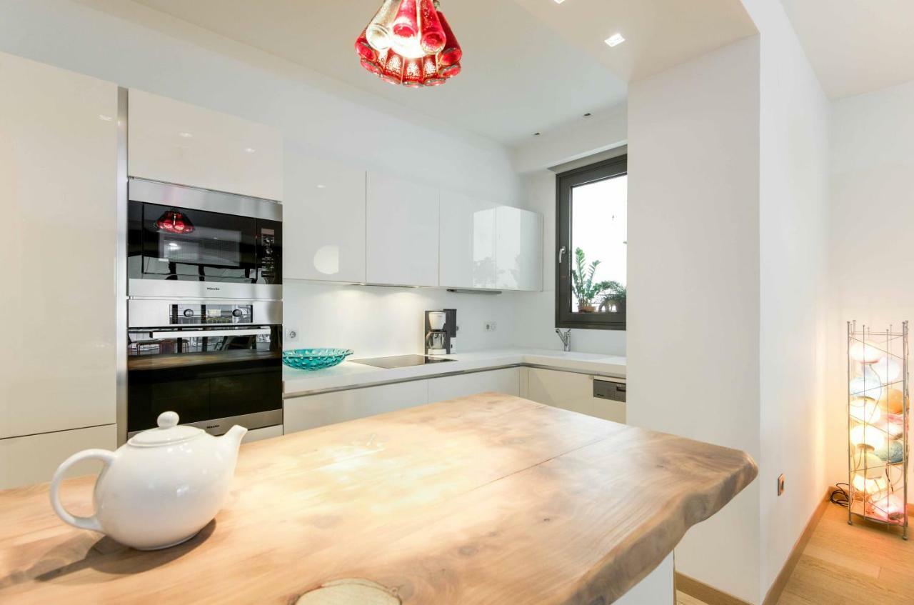 Stylish 3-Bedroom Apartment & Terrace 테살로니키 외부 사진