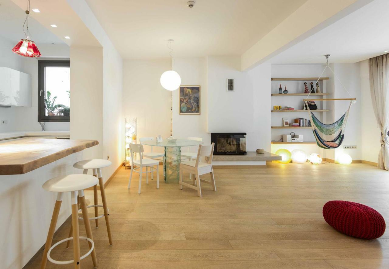 Stylish 3-Bedroom Apartment & Terrace 테살로니키 외부 사진
